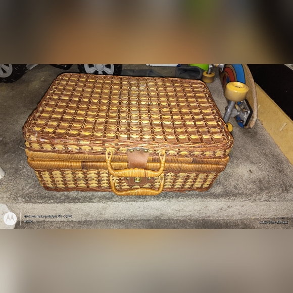 Pick nik basket - Picture 1 of 3